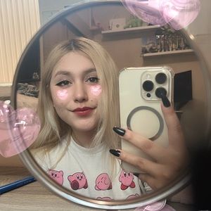 Meet your Posher, Cristal